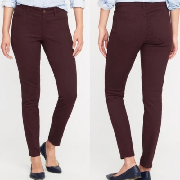 Old Navy Denim - Like new-Old Navy Mid-Rise Rockstar Sateen Jeans - Cassis